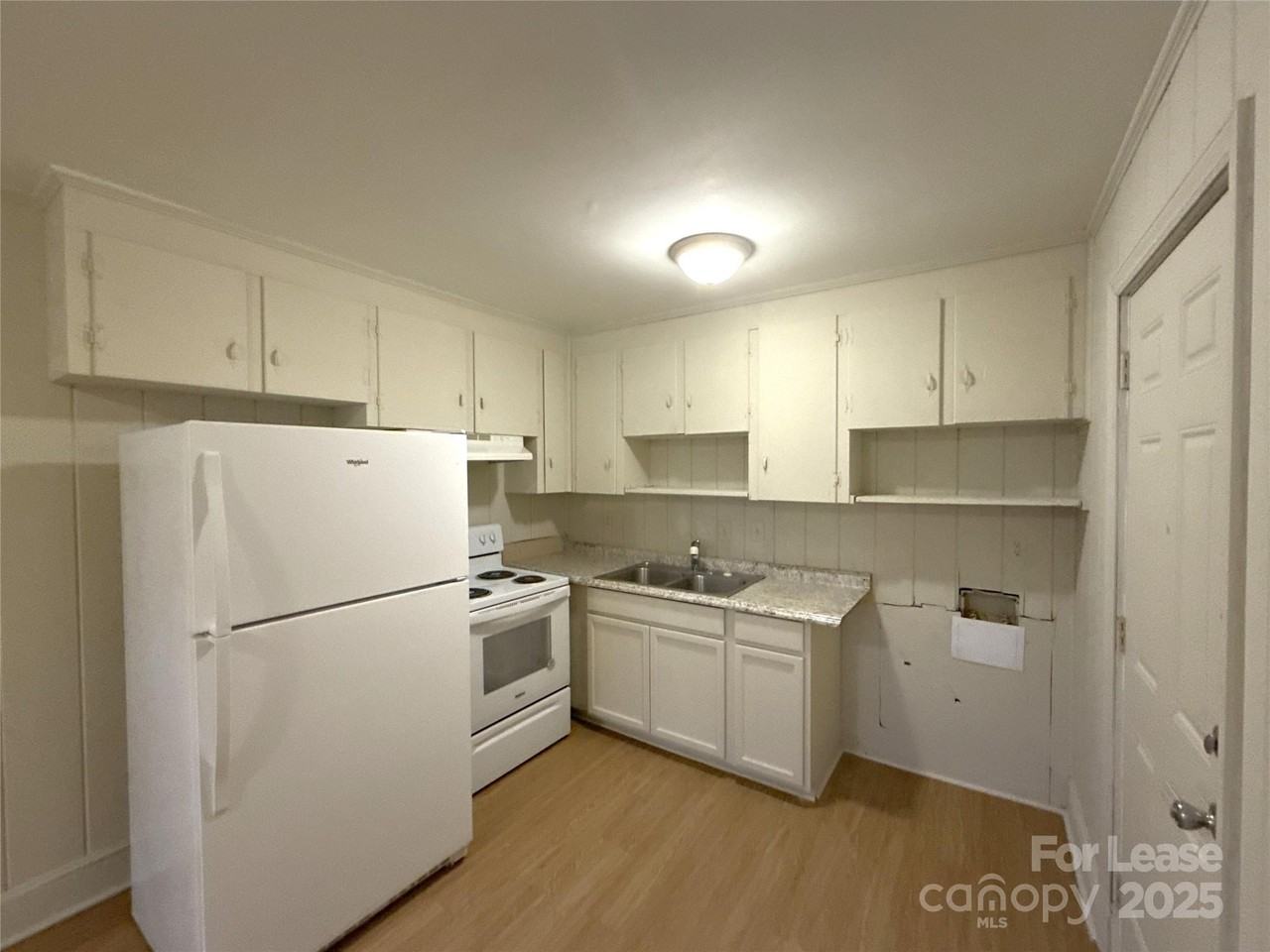 4409 Brooktree Dr - Photo 5 of 13