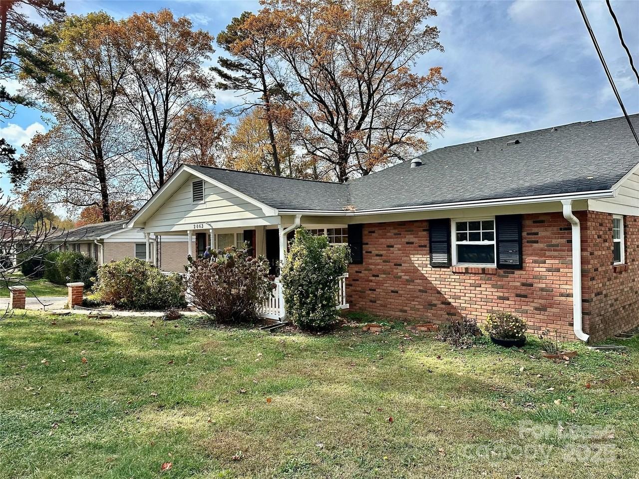 2063 Eaton Road - Photo 2 of 34