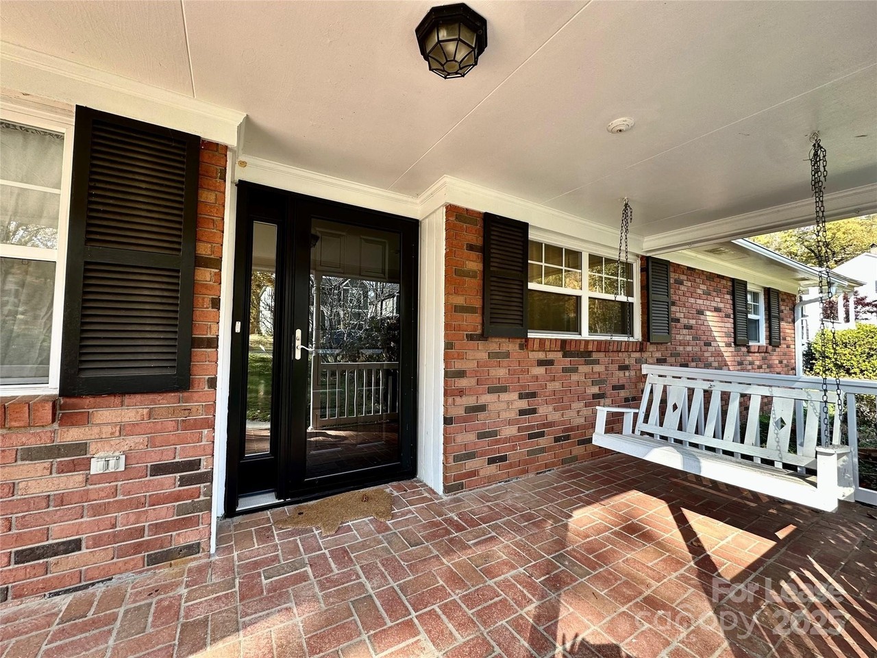 2063 Eaton Road - Photo 4 of 34