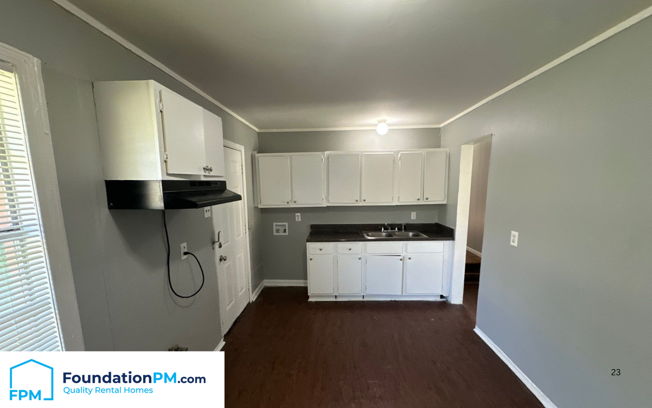 3934 Hammett Drive #1 - Photo 3 of 17