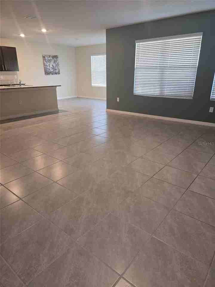 396 Hickory Course Radial - Photo 3 of 7