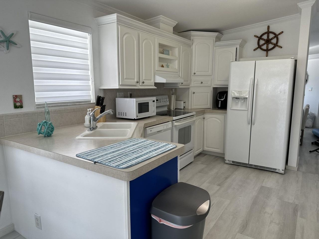 240 Taylor Drive - Photo 6 of 25