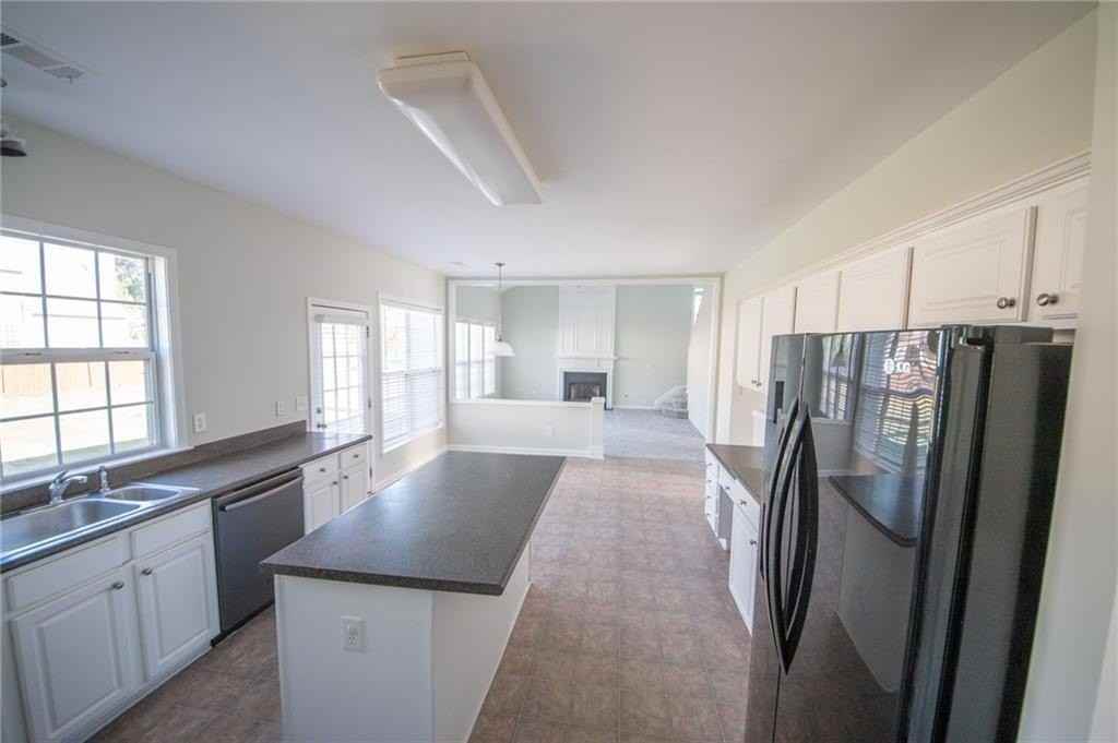 8145 Lockslay Way - Photo 6 of 18