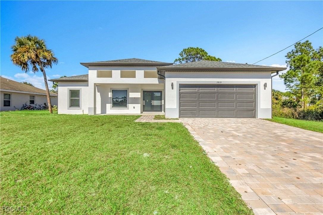 2810 44th St Sw - Photo 3 of 31