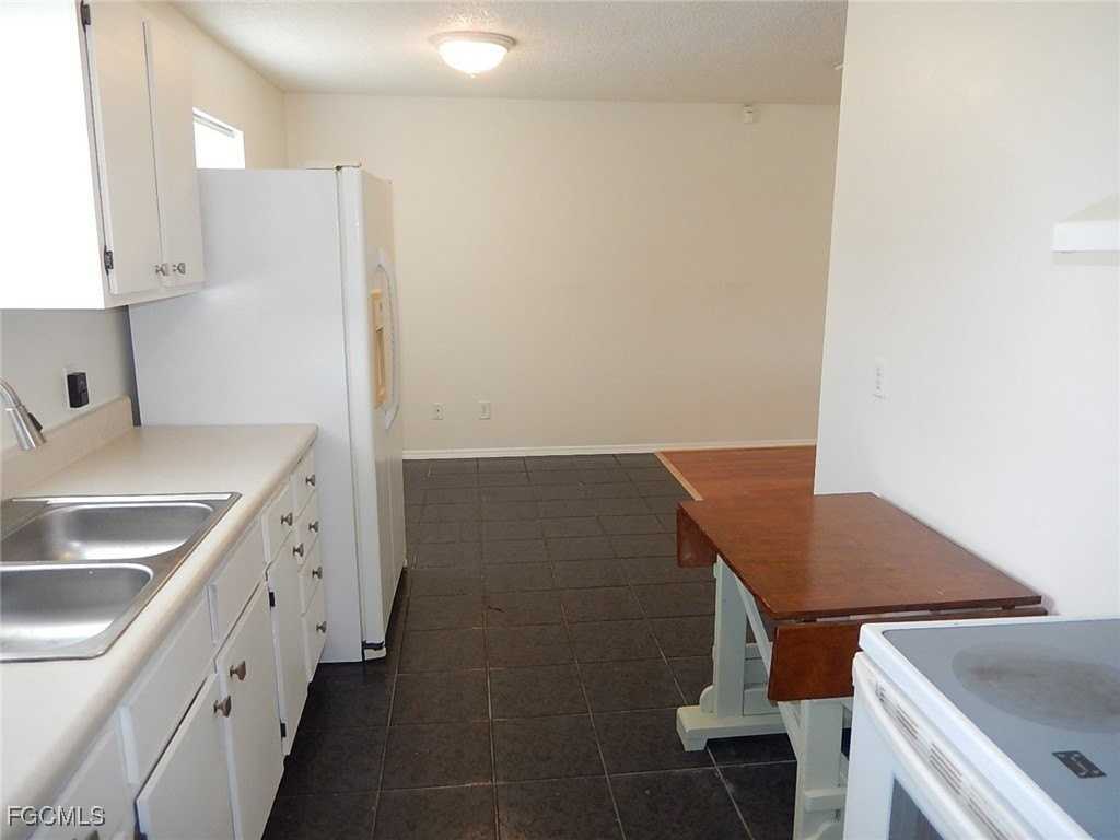 3309 2nd Street Southwest - Photo 6 of 17