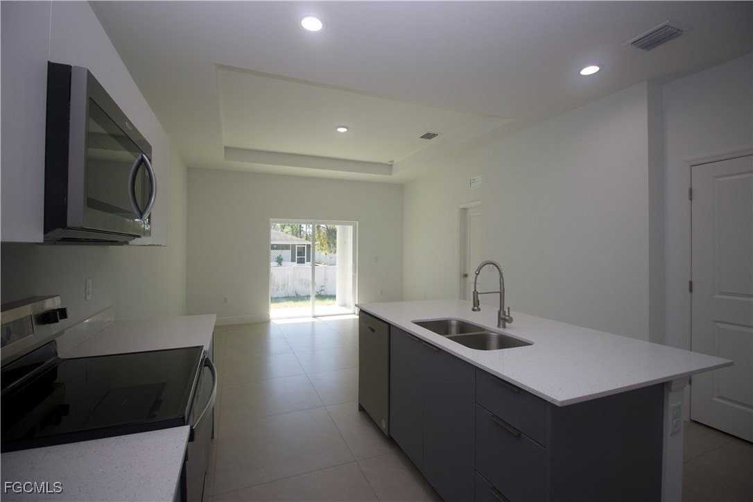 1260 Milwaukee Boulevard #1260 - Photo 5 of 29