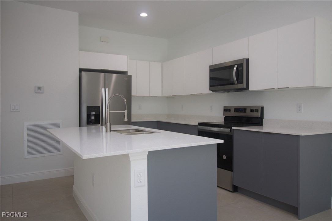 1262 Milwaukee Boulevard #1262 - Photo 3 of 29