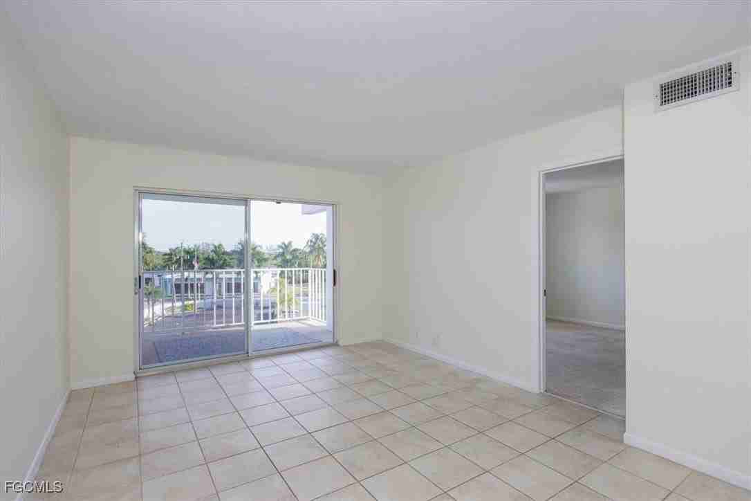 2885 Palm Beach Blvd Unit 308 #308 - Photo 2 of 35
