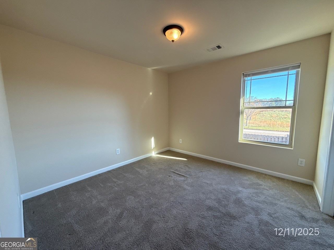 1122 Mcconaughy Ct - Photo 7 of 13