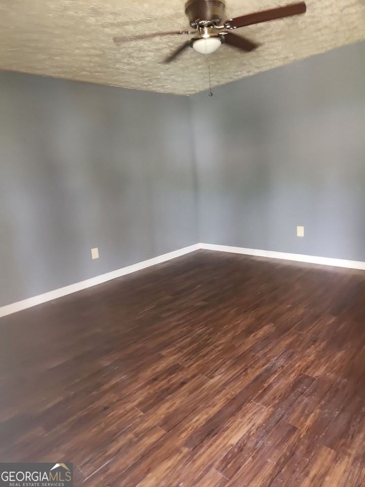 4205 Meritas Dr - Photo 7 of 8