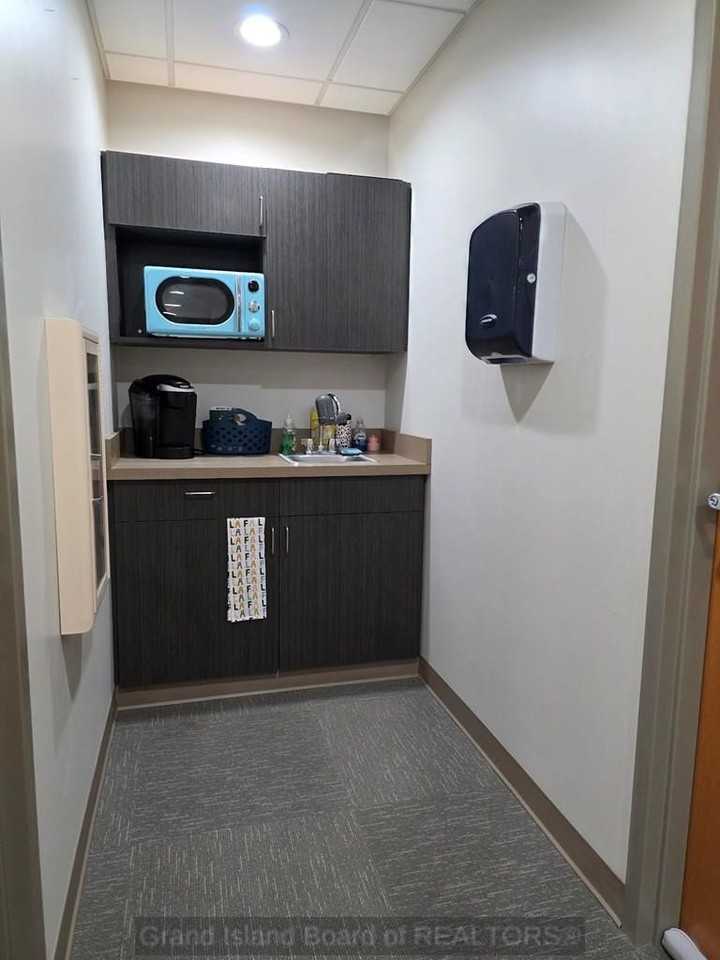 659 Orleans Drive - Photo 5 of 10