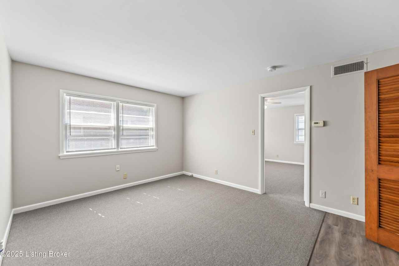 2220 Heather Lane #8 - Photo 7 of 12