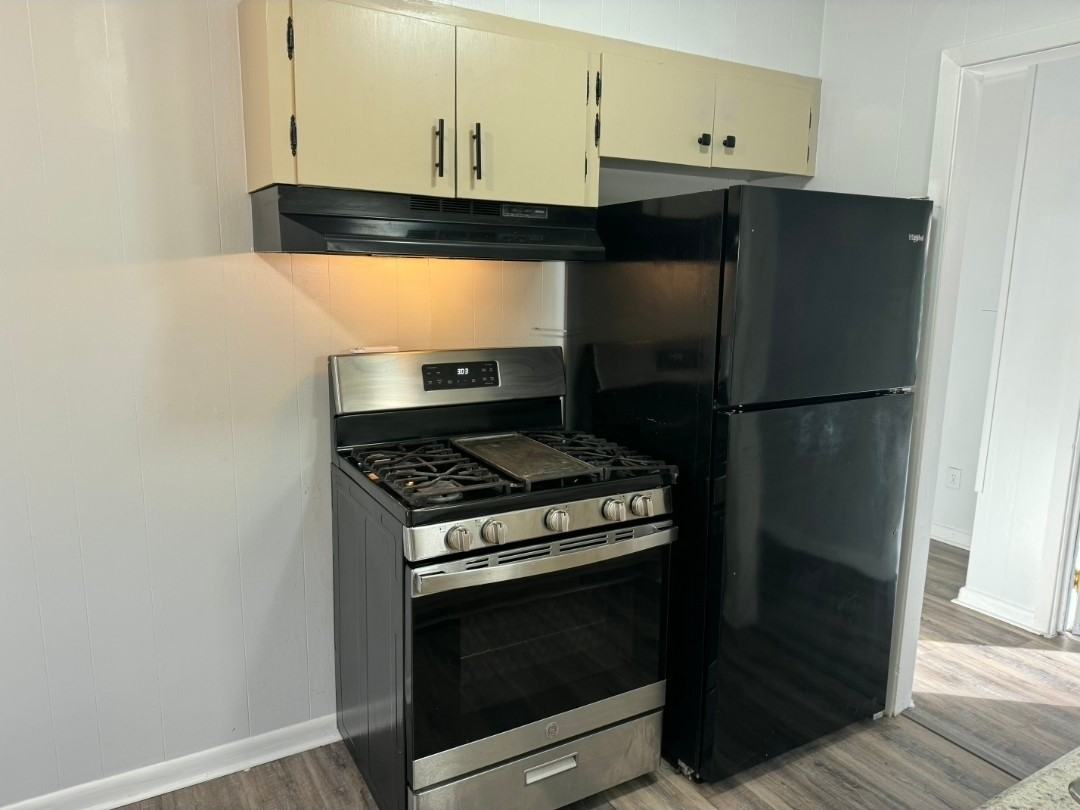 2662 Carver Street #1 - Photo 6 of 12