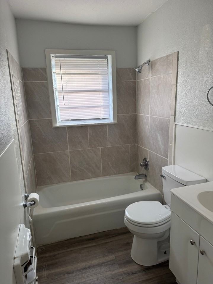 2662 Carver Street #1 - Photo 7 of 12