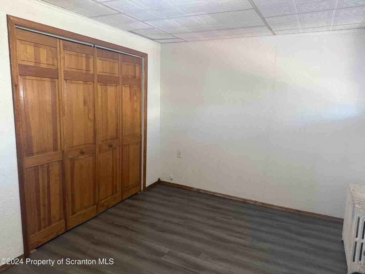 1413 Swetland St - Photo 6 of 9