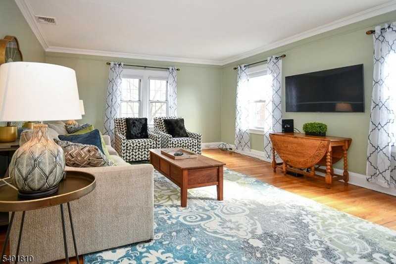 15 Euclid Avenue #3 - Photo 6 of 14