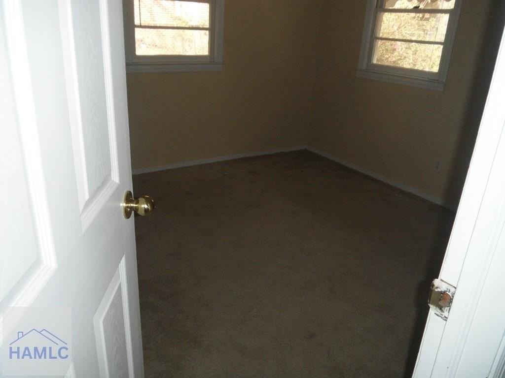 503 Stewart Drive - Photo 2 of 6