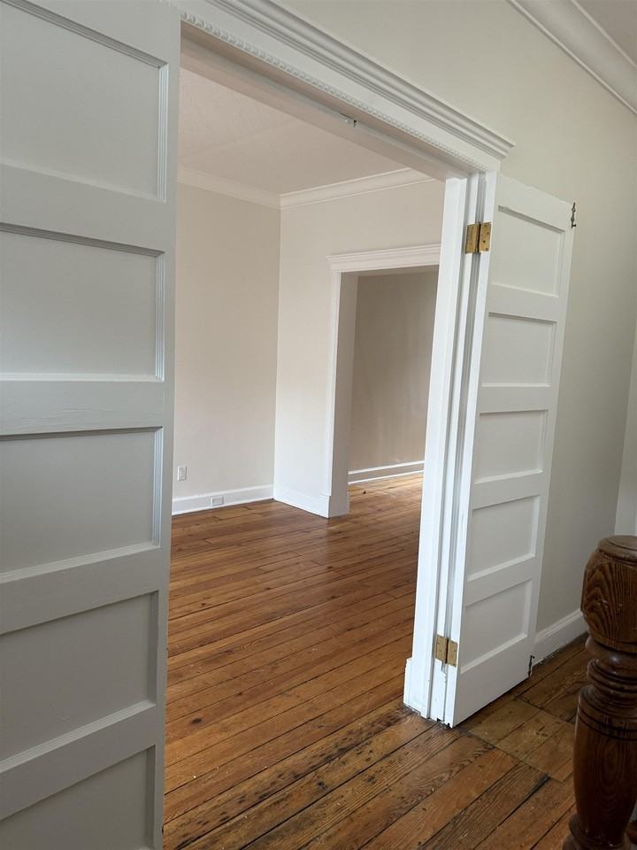 664 Palisade Avenue - Photo 2 of 25