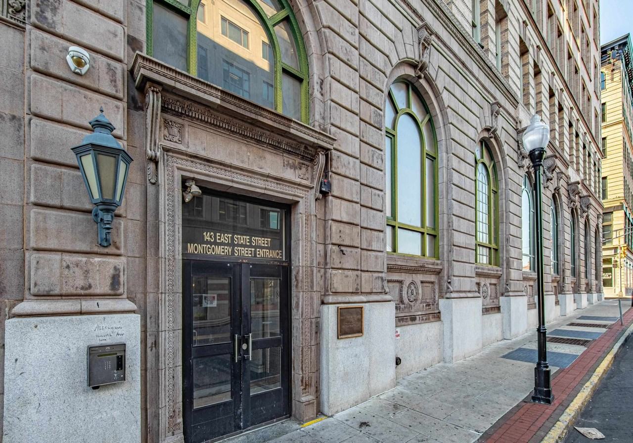 143 E State St #415 - Photo 2 of 11