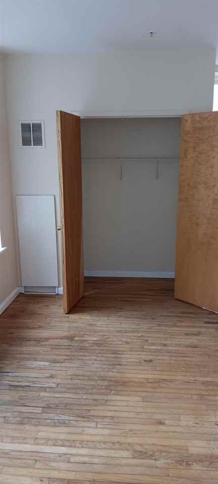 143 E State St #415 - Photo 6 of 11