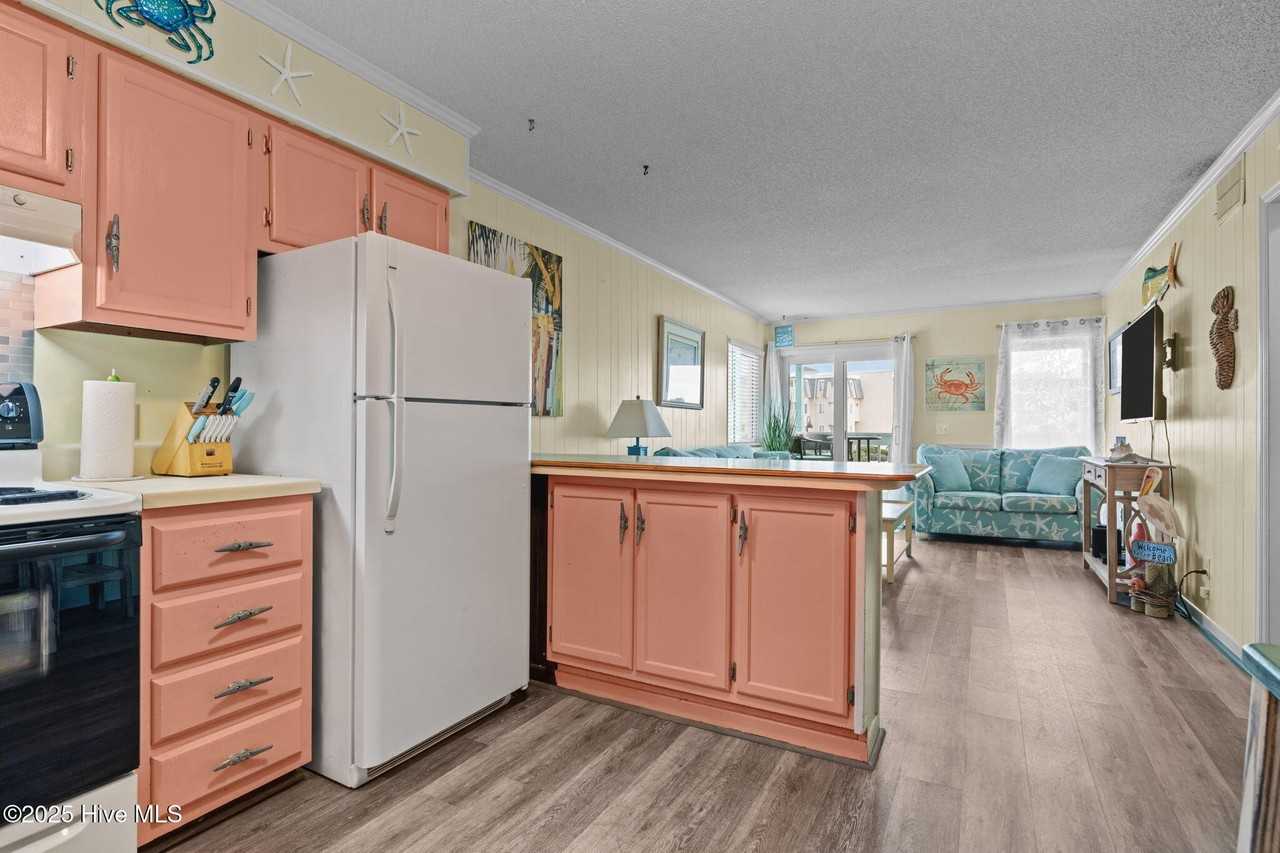 301 E Commerce Way unit: 110 #110 - Photo 2 of 16