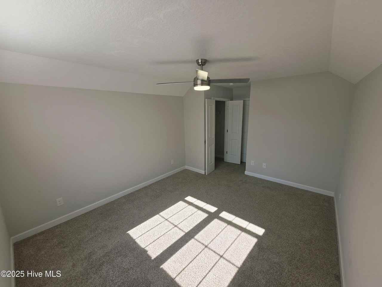 1106 Carteret Manor Dr - Photo 2 of 35