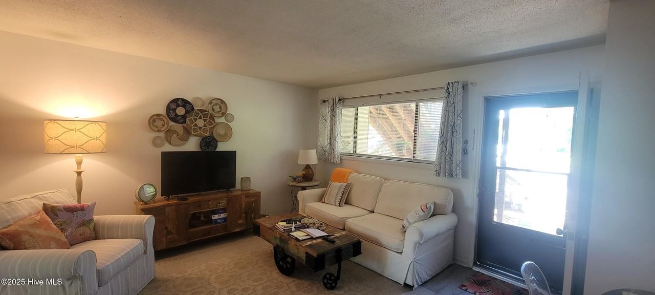 4169 Spirea Drive - Photo 6 of 14