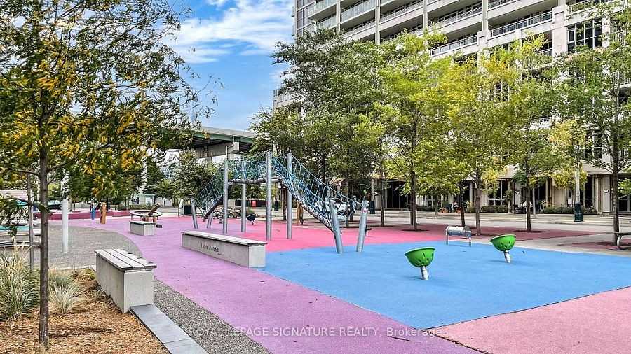 215 Fort York Boulevard #3403 - Photo 2 of 49