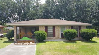 303 Bloomfield Dr - Photo 1 of 1