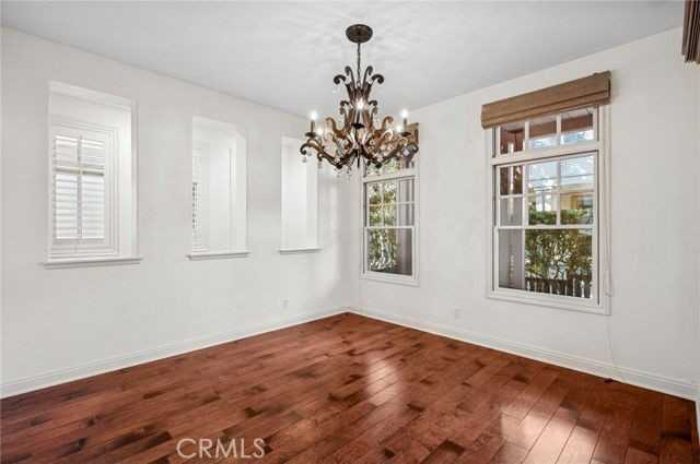 2676 Bungalow Pl - Photo 5 of 8