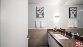 1818 Thayer Ave #102 - Photo 5 of 8