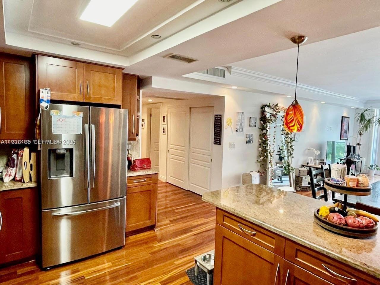 19390 Collins Ave #307 - Photo 3 of 8