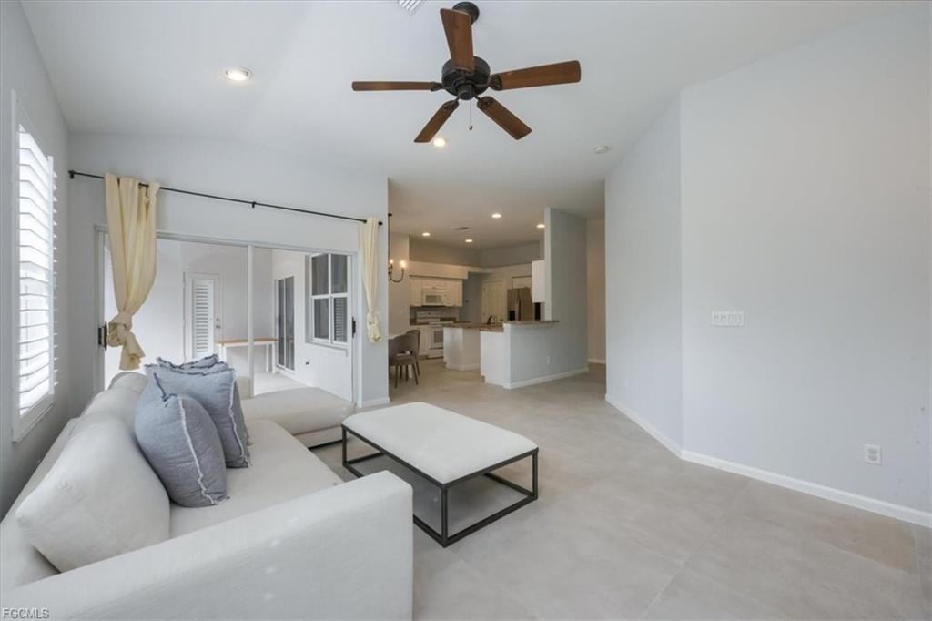 6429 Autumn Woods Blvd - Photo 2 of 8