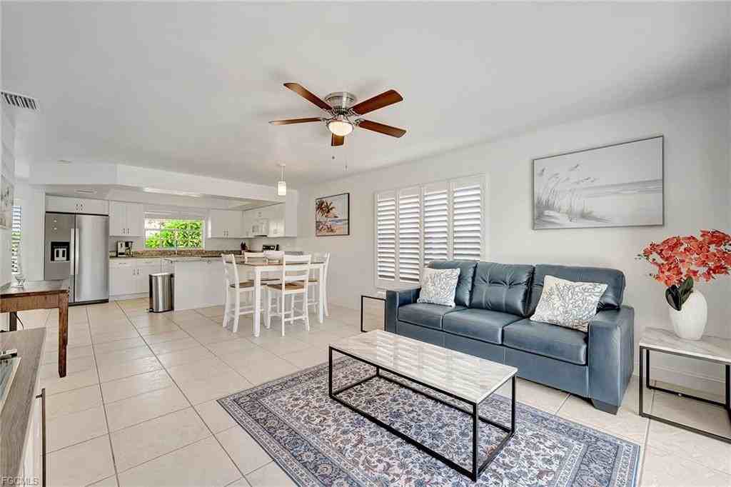 3687 Maran Ln - Photo 4 of 8