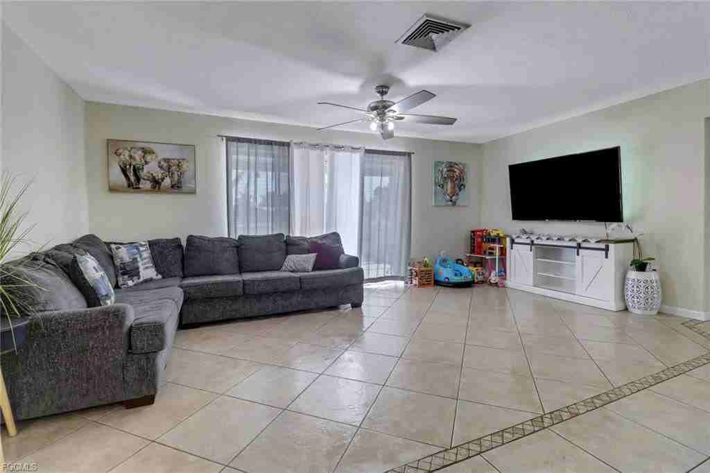 5333 Malaluka Court - Photo 3 of 8