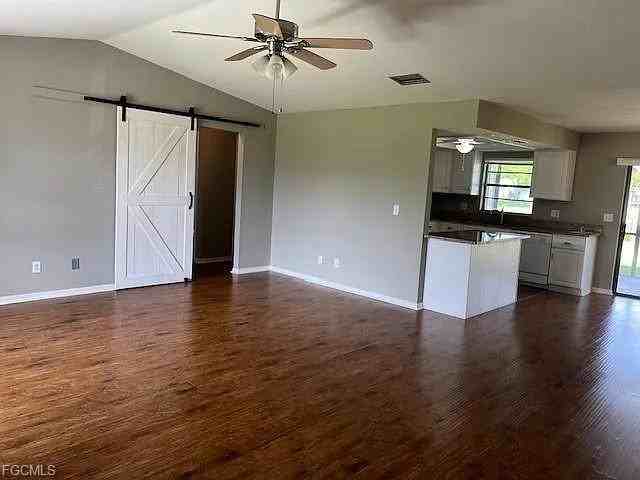 2321 Southeast 5th Court - Photo 7 of 8