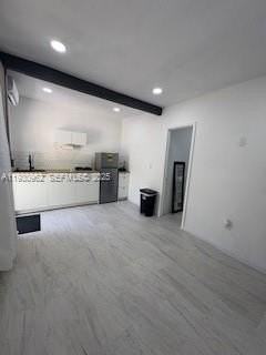 1385 Ne 133rd St - Photo 3 of 12