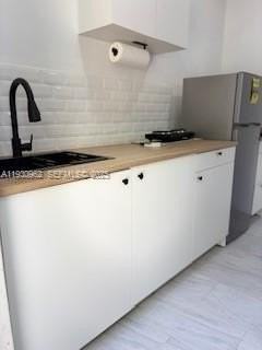 1385 Ne 133rd St - Photo 6 of 12