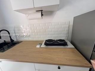 1385 Ne 133rd St - Photo 7 of 12