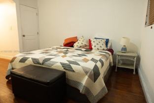 6260 Coral Way #B - Photo 1 of 1