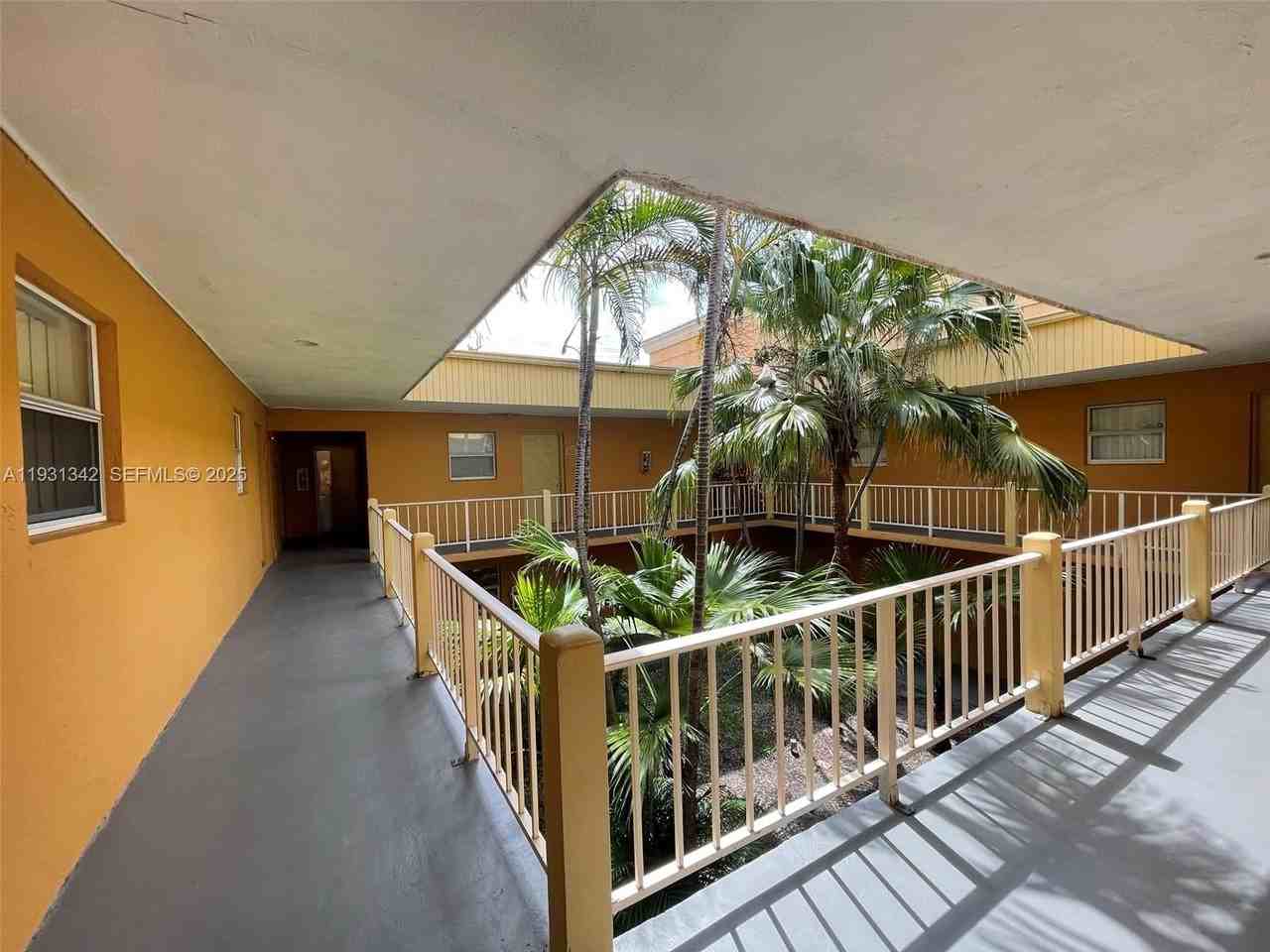 18111 Nw 68th Ave #H206 - Photo 3 of 16