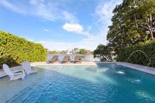 18501 Nw 55th Ave - Photo 1 of 1