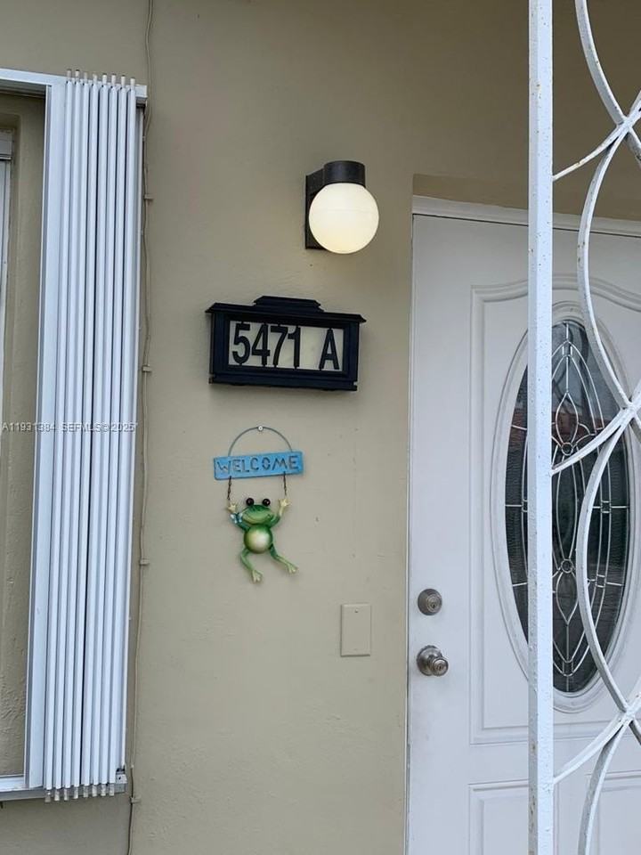 5471 W 1st Ave #B - Photo 2 of 2