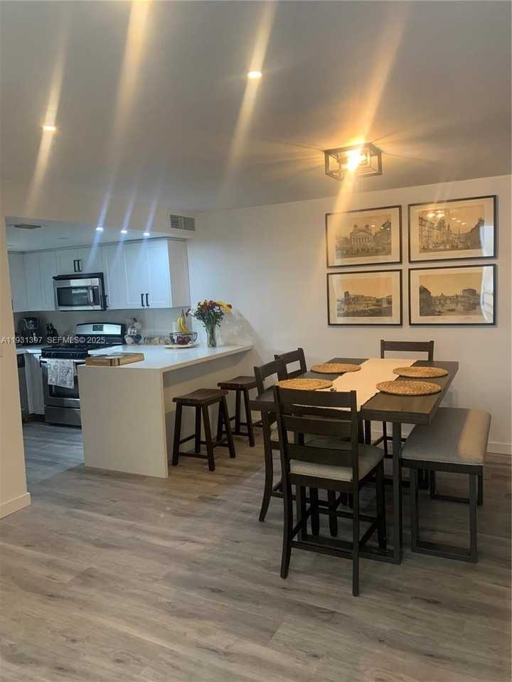 6604 Sw 114th Ave #6604 - Photo 4 of 13