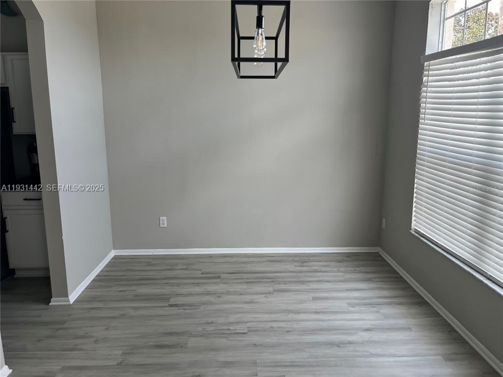 189 Emeraldview Ave - Photo 6 of 42