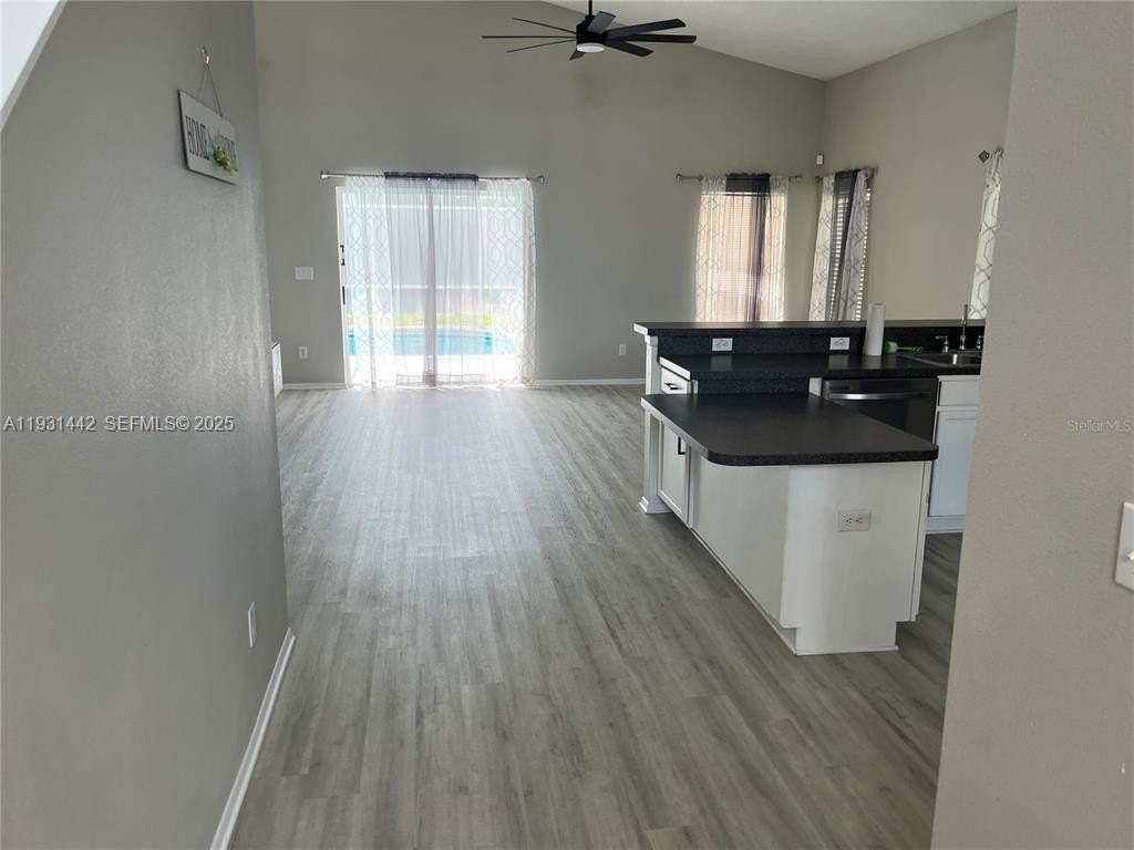 189 Emeraldview Ave - Photo 7 of 42