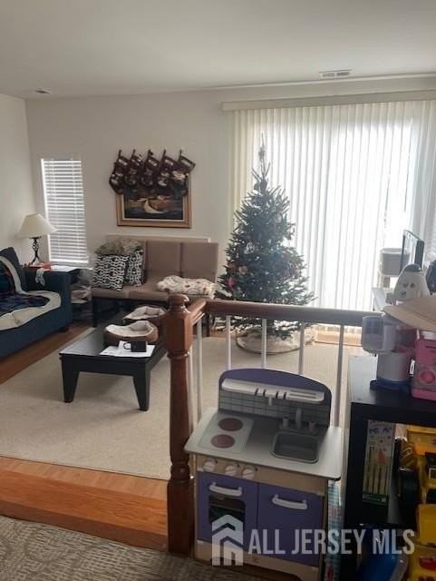 35 Ashley Ct - Photo 3 of 11