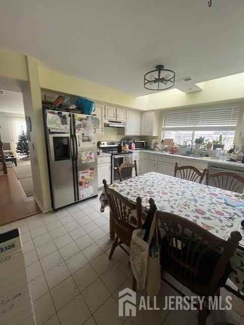 35 Ashley Ct - Photo 4 of 11