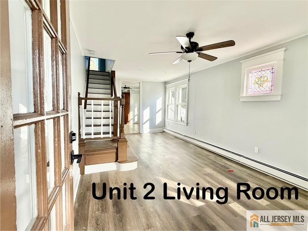 76 Andrew St - Photo 5 of 16