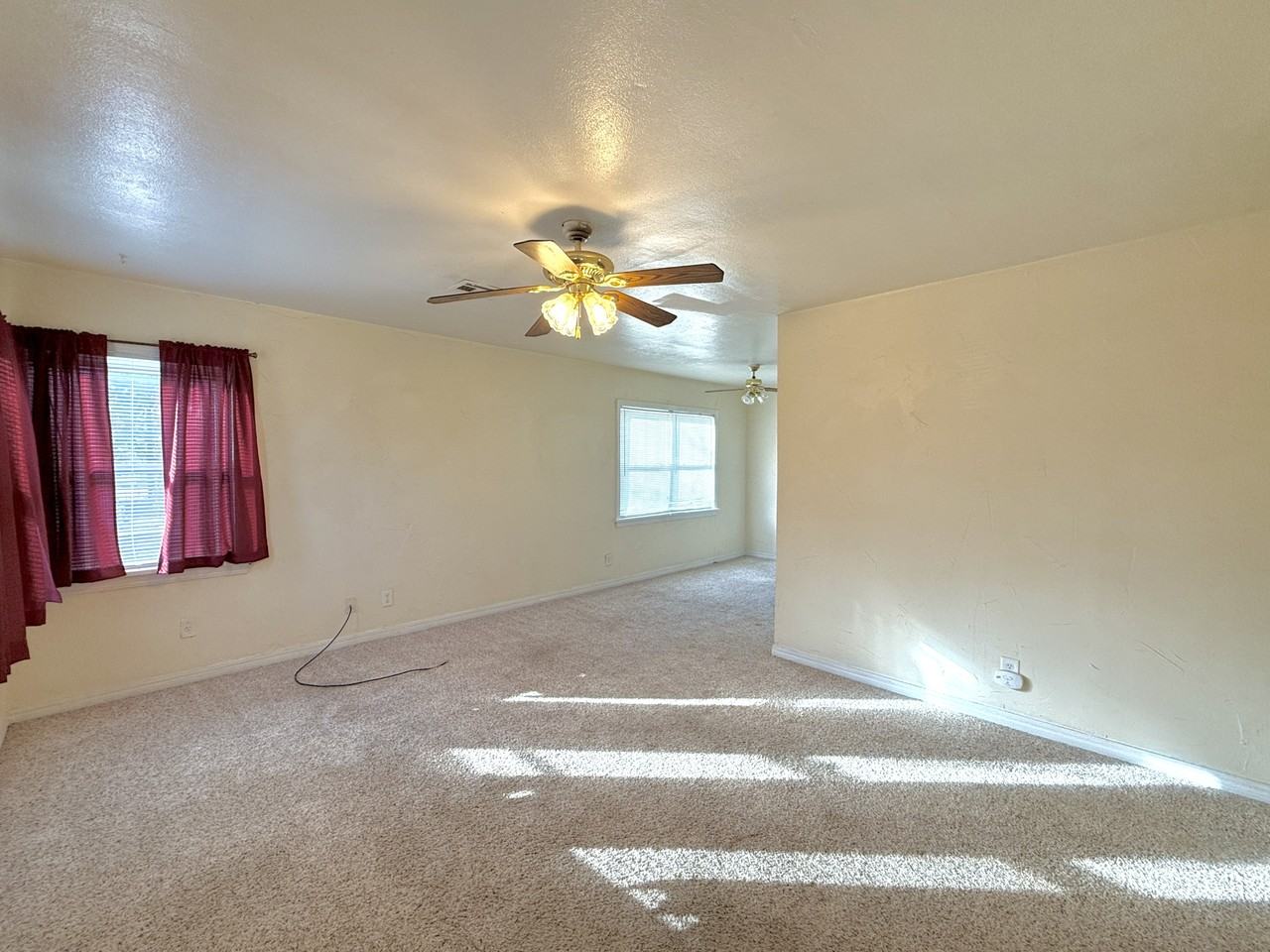 709 11th Avenue Northwest #1 - Photo 6 of 33